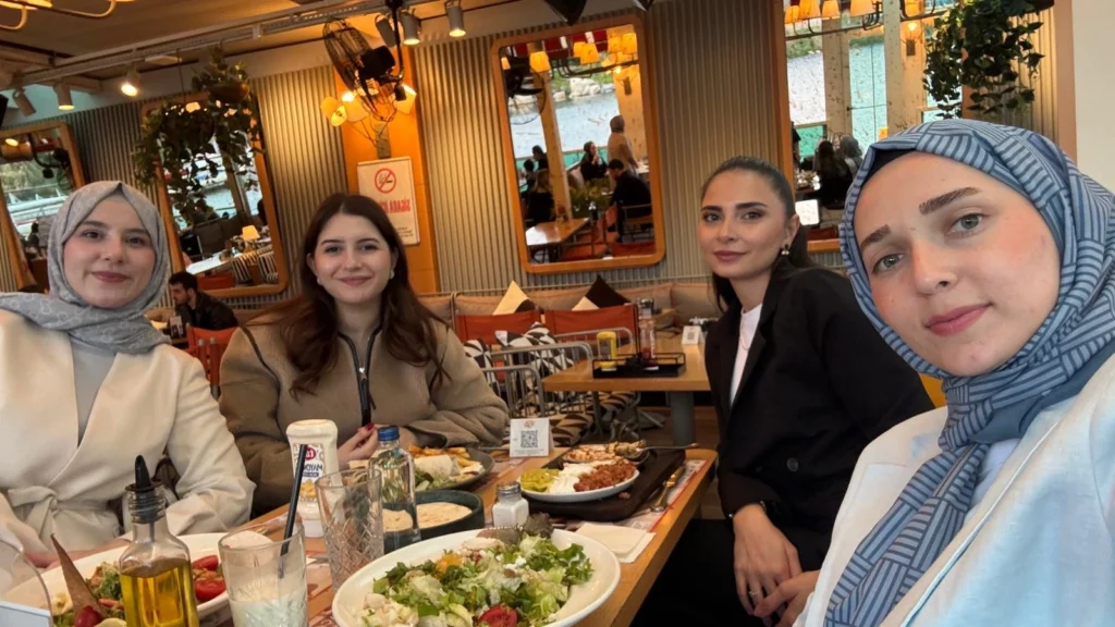 diabetologun geleneksel 8inci bulusmasina katildik min 2 Diabetolog'un geleneksel 8'inci buluşmasına katıldık